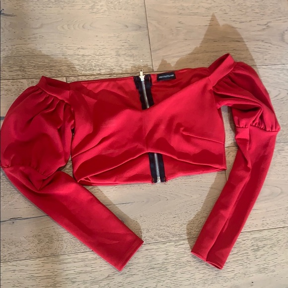 PrettyLittleThing Red crop top size: 8 - Picture 3 of 4